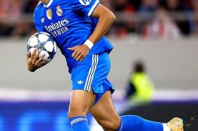 爱游戏-姆巴佩连续五场比赛得分超过挺进下一轮，G2挑战极限！的简单介绍